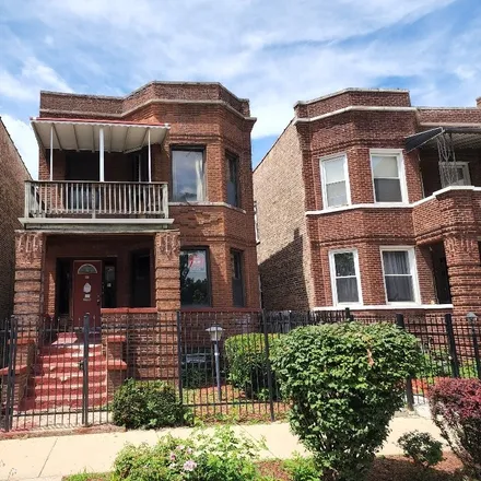 Buy this 5 bed duplex on 158 North Leamington Avenue in Chicago, IL 60644