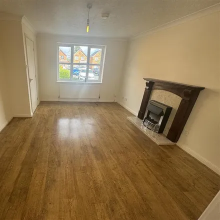 Image 2 - Old Masters Close, Walsall, WS1 2DY, United Kingdom - Duplex for rent