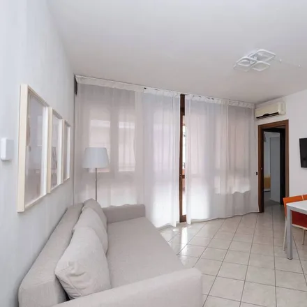 Rent this 1 bed apartment on 20045 Lainate MI