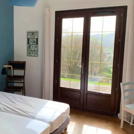 Rent this 6 bed house on 64310 Saint-Pée-sur-Nivelle