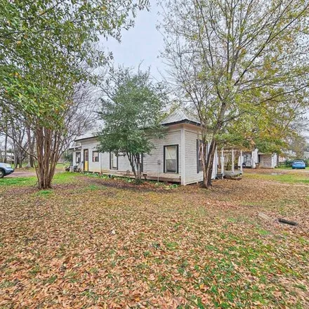 Image 7 - 490 East Parker Street, Elkhart, Anderson County, TX 75839, USA - House for sale