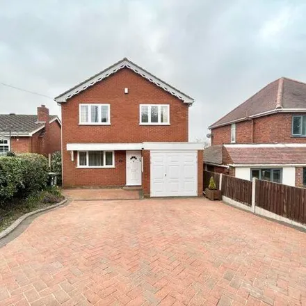 Buy this 3 bed house on Corbyns Hall Lane in Bromley, DY5 4RG