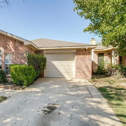 Rent this 3 bed house on 2315 Shelburne Court in Dallas, TX 75227
