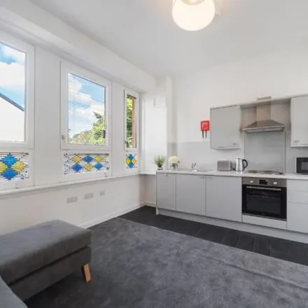 Rent this 2 bed apartment on Blackie Street in Glasgow, G3 8TN