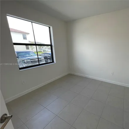 Image 6 - 11323 Southwest 246th Terrace, Naranja, Miami-Dade County, FL 33032, USA - Townhouse for rent
