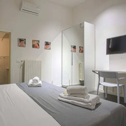 Image 2 - Piazza del Mercato Centrale, 17 - Apartment for rent