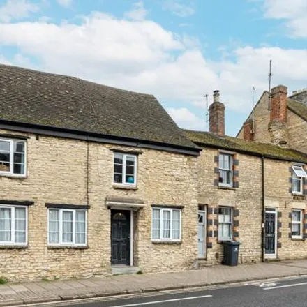Buy this 4 bed townhouse on 144 Corn Street in Witney, OX28 6BY