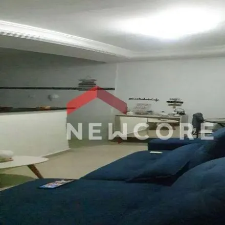 Buy this 2 bed house on Agencia Correios Cubatão in Rua 15 de Novembro, Vila Caic
