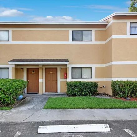 Buy this 2 bed townhouse on 314 Palm Circle East in Pembroke Pines, FL 33025