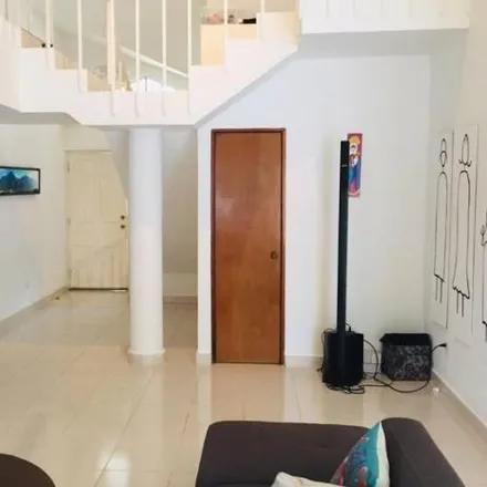 Buy this 5 bed house on Calle 36 Occidente in Distrito San Miguelito, Panamá