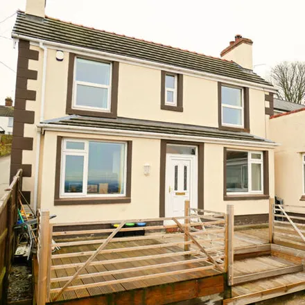 Buy this 4 bed duplex on Pisgah Hill in Pentre Broughton, LL11 6DB