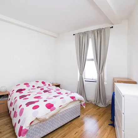 Rent this 1 bed apartment on Maybury Gardens in Willesden Green, London