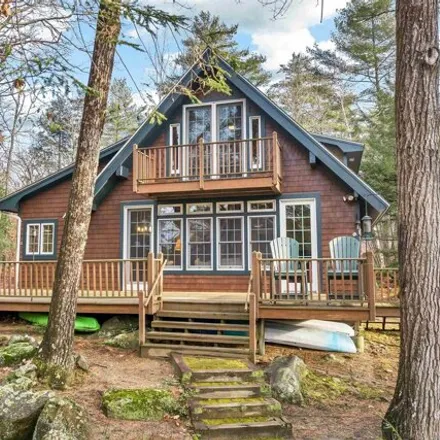 Buy this 4 bed house on 155 Black Cat Island Road in Moultonborough, Carroll County
