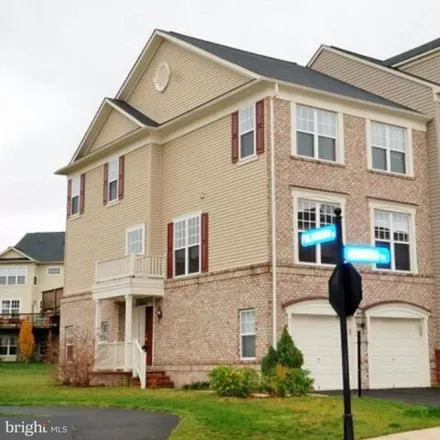 Rent this 3 bed townhouse on 21811 Fieldthorn Terrace in Broadlands, Loudoun County