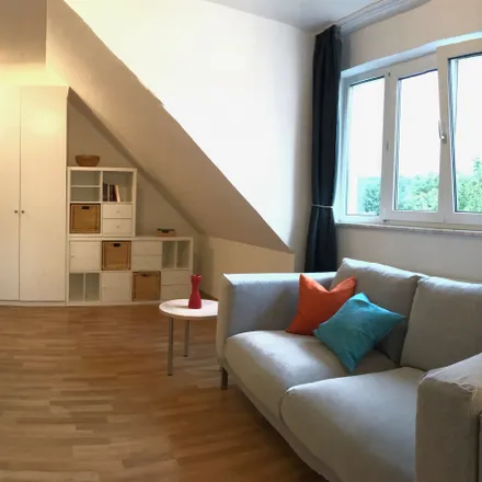 Rent this 1 bed apartment on Thalkirchner Straße 268 in 81371 Munich, Germany