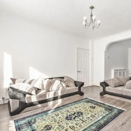 Image 1 - Rivulet Road, London, N17 7JT, United Kingdom - Duplex for rent