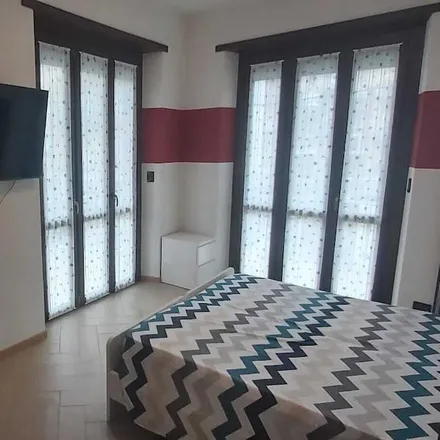 Image 1 - Turin, Torino, Italy - House for rent