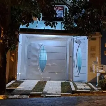 Buy this 2 bed house on Rua Dirceu Rocha Dias in Vila Rio, Guarulhos - SP