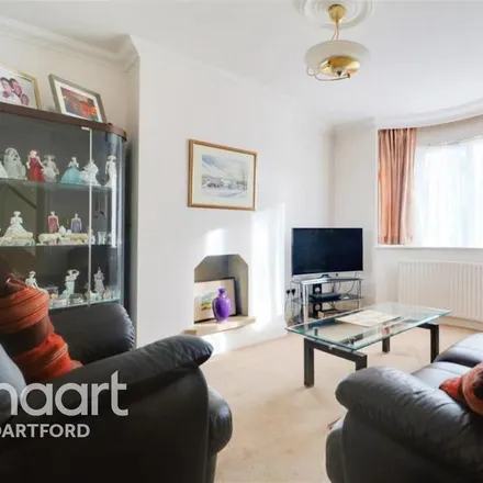 Image 2 - Brent Close, Dartford, DA2 6DB, United Kingdom - Duplex for rent