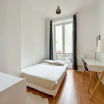 Rent this 2 bed apartment on 26 Rue du Faubourg Poissonnière in Paris, France