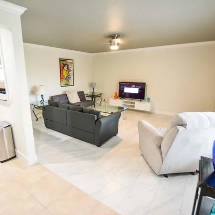 Image 3 - 187 Shore Court, North Palm Beach, FL 33408, USA - Apartment for rent