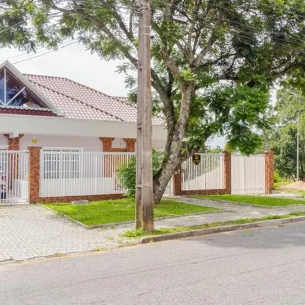 Buy this 5 bed house on Rua Senador Nereu Ramos 671 in Guabirotuba, Curitiba - PR
