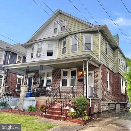 Buy this studio house on 165 Lawnside Avenue in Collingswood, NJ 08108