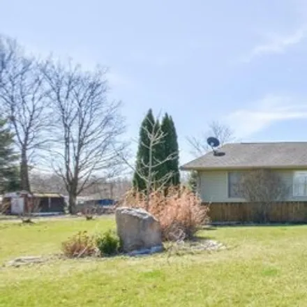 Buy this 5 bed house on 568 South Broadway Street in Union City, Union Township