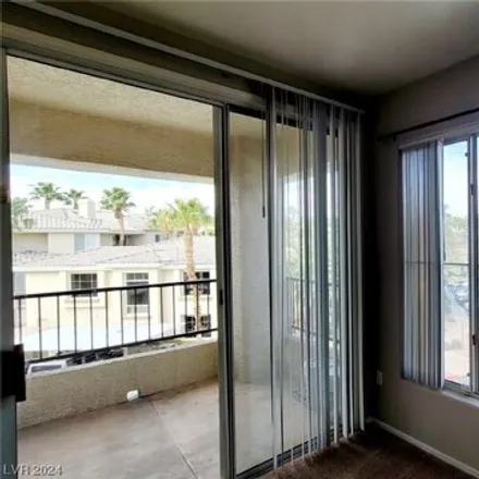 Image 5 - Abby Road, Spring Valley, NV 89113, USA - Condo for rent