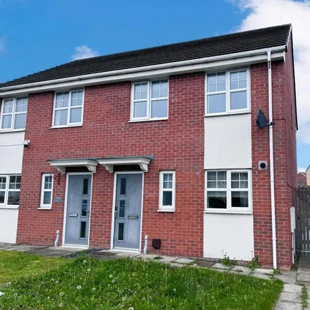 Rent this 3 bed duplex on Dryburn Road in Stockton-on-Tees, TS19 8JN