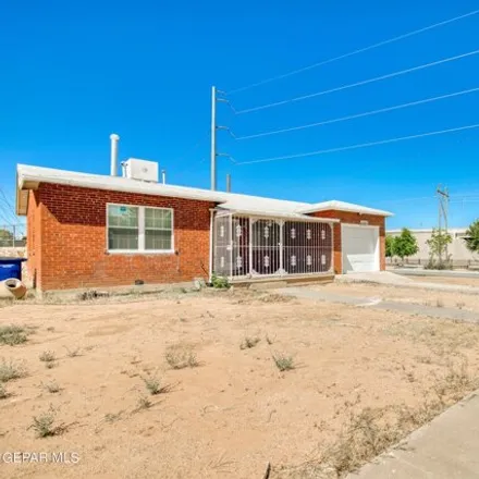 Image 7 - 3021 Pollard Street, El Paso, TX 79930, USA - House for rent