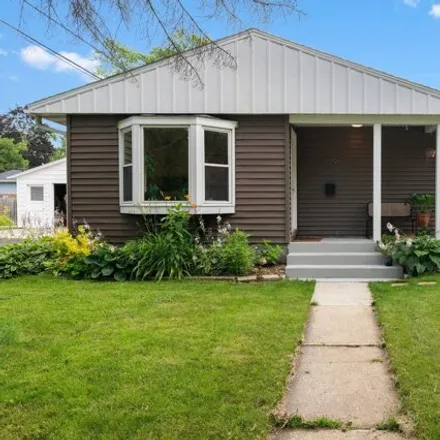 Buy this 3 bed house on 129 Silver Rd in Madison, Wisconsin