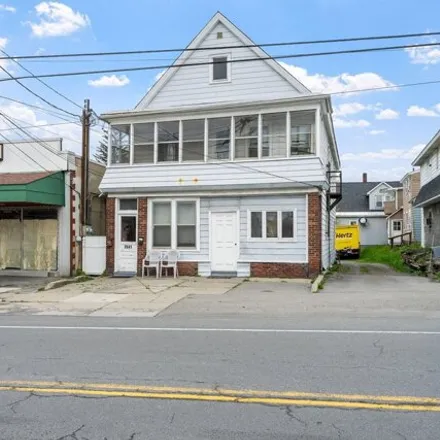 Buy this 4 bed house on 2641 Broadway in Rotterdam, NY 12306