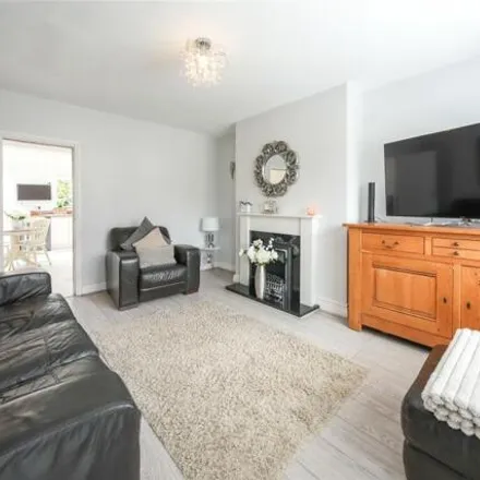 Image 5 - Stubbs Avenue, Swalwell, NE16 3BD, United Kingdom - Duplex for sale