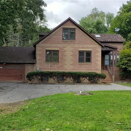 Image 1 - 660 Vassar Road, Red Oaks Mill, Poughkeepsie, NY 12603, USA - House for sale