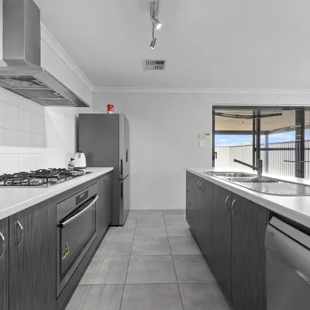 Image 2 - Lionel Parade, Baldivis WA 6171, Australia - Apartment for rent