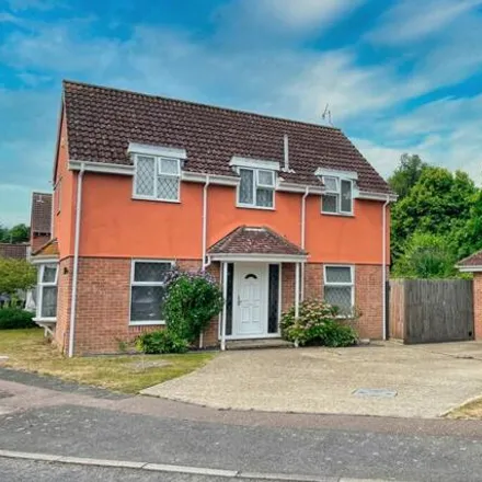Buy this 4 bed house on Batemans Close in Worthing, BN13 3SA