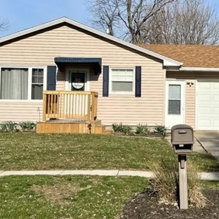 Buy this 3 bed house on 1190 Knollcrest Drive in Fort Dodge, IA 50501