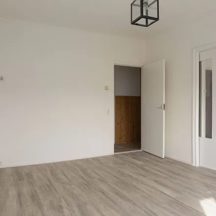 Rent this 3 bed apartment on Ruischenborchstraat 16 in 7541 WX Enschede, Netherlands