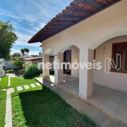Rent this 5 bed house on Rua Padre Olímpio in Sede, Contagem - MG