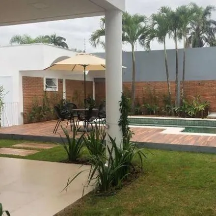 Buy this 4 bed house on Rua Professor Juventino Malheiros in Enseada, Guarujá - SP