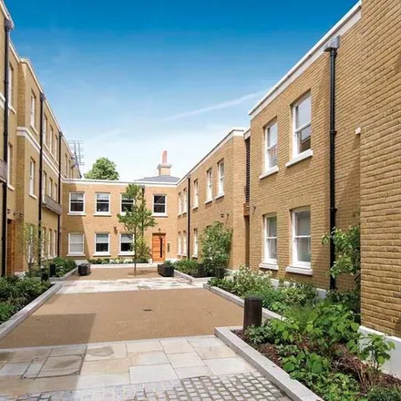 Image 3 - 30 Sloane Court West, London, SW3 4TE, United Kingdom - Apartment for rent