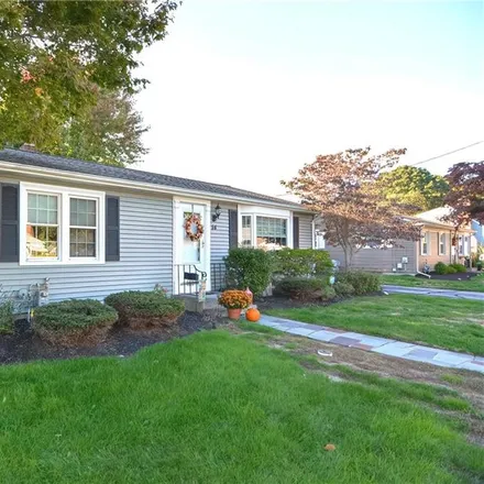 Buy this 2 bed house on 58 Meadowcrest Drive in East Providence, RI 02915