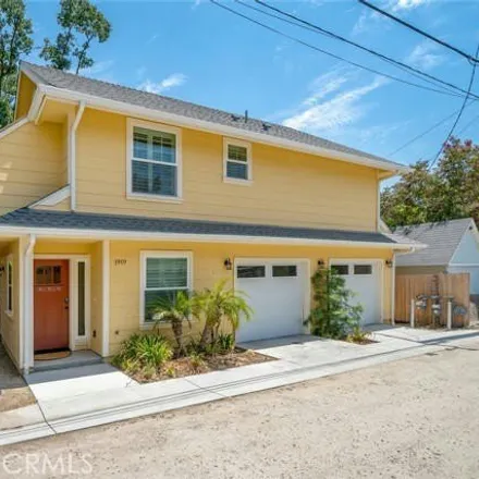 Buy this 4 bed house on 1919 Oak Street in Paso Robles, CA 93446