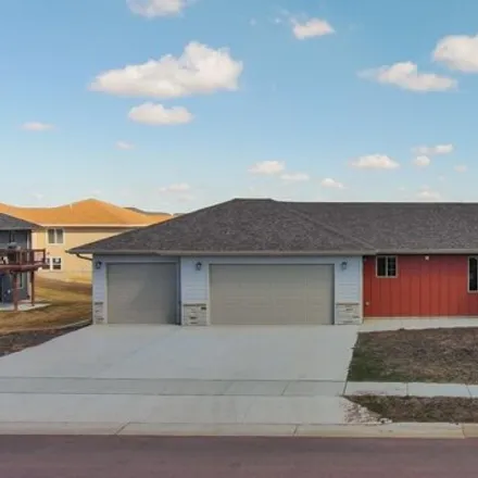 Buy this 5 bed house on 920 Ruud Lane in Hartford, SD 57033