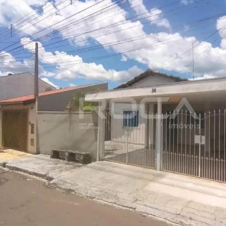 Buy this 2 bed house on Rua Pedro Monteleone in Prolongamento do Jardim Tangará, São Carlos - SP