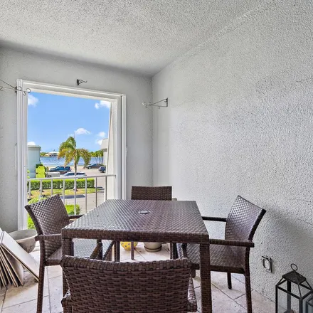 Image 2 - 2293 Ibis Isle Road, Palm Beach, Palm Beach County, FL 33480, USA - Apartment for rent