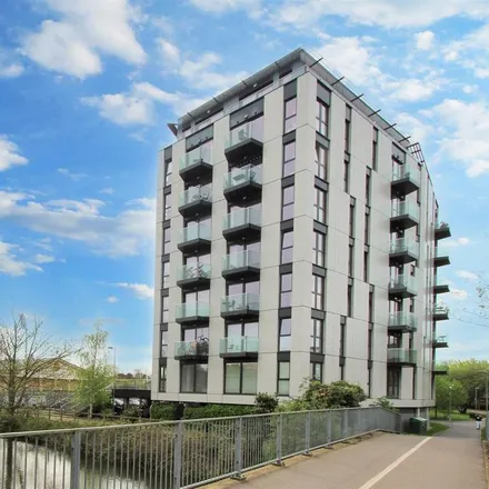 Rent this 2 bed apartment on Century Tower in Shire Gate, Chelmsford