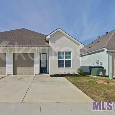 Rent this 3 bed house on West Dacha Lane in Shenandoah North, East Baton Rouge Parish