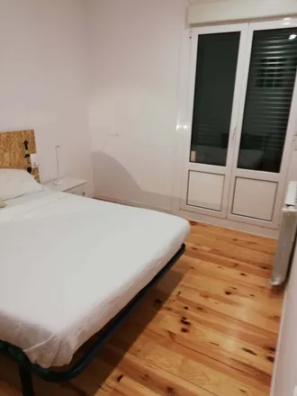 Rent this 5 bed room on Plaza Santa Ana in 31001 Pamplona, Spain